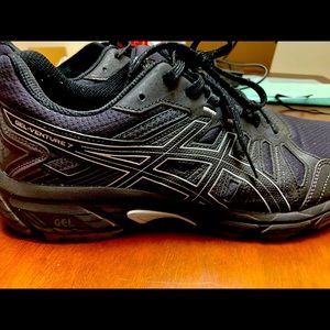 ASICS Men’s Gel Venture 7 Size 10.5